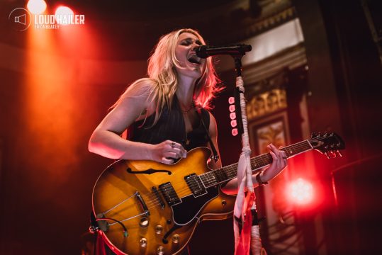 Noah Kahan at Red Hat Amphitheater in Raleigh, NC - Loud Hailer