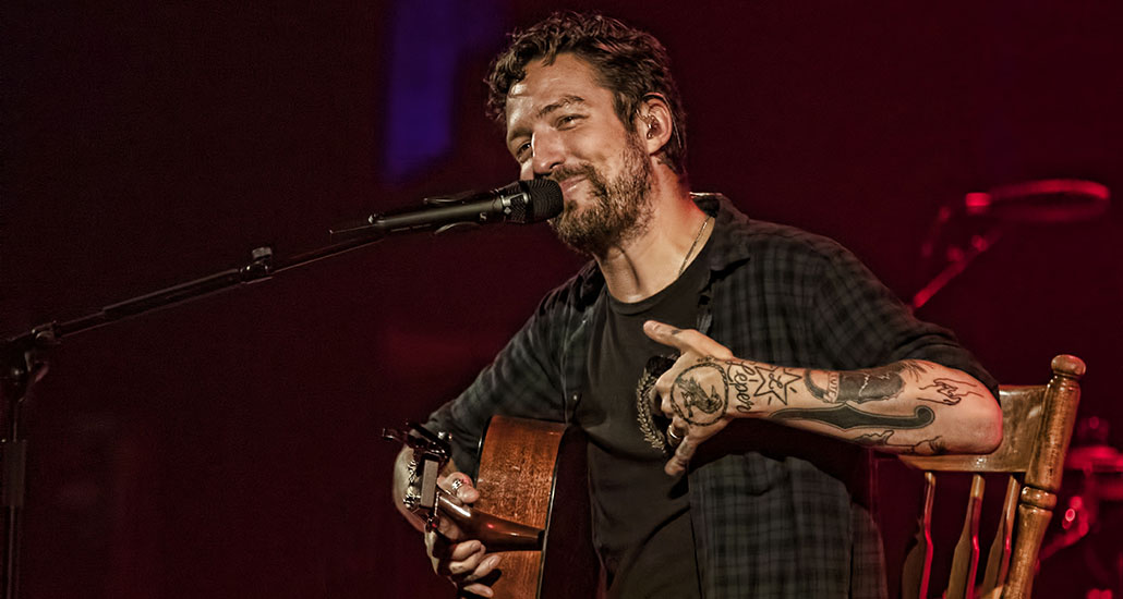 Interview with Frank Turner - Loud Hailer Magazine