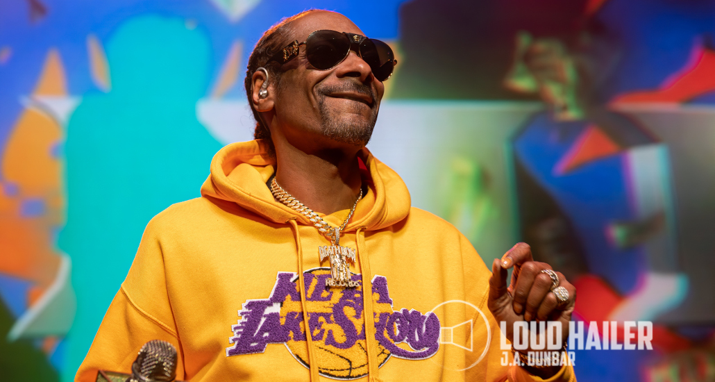 Snoop Dogg at the Fillmore in Detroit, MI Loud Hailer Magazine